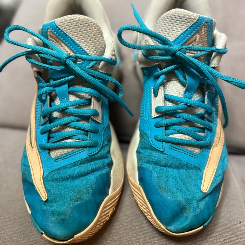 Nike Giannis Immortality 3